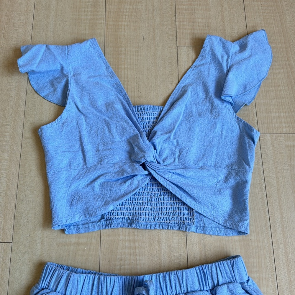 Blue set